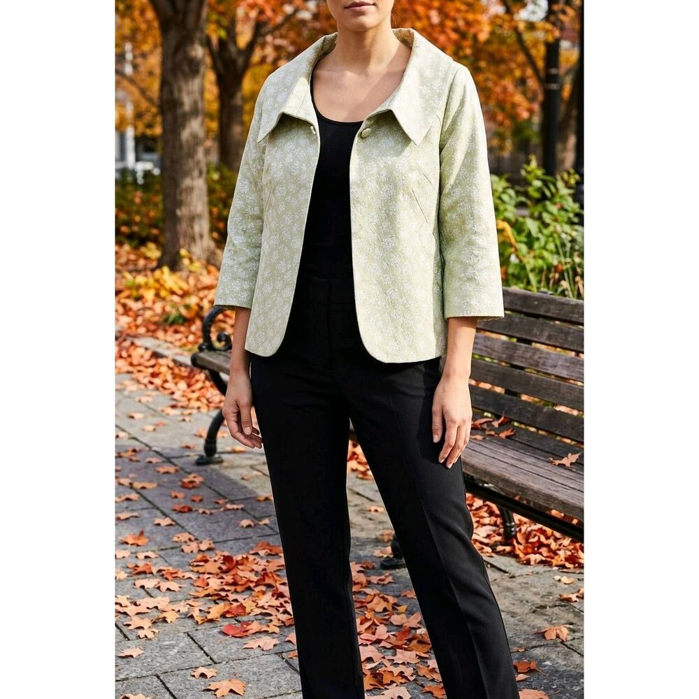 🔹️Anthropologie Elevenses Green Brocade Jacquard Cropped Swing Jacket Size 6